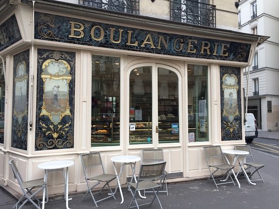 bakery Paris BO baguette croissant